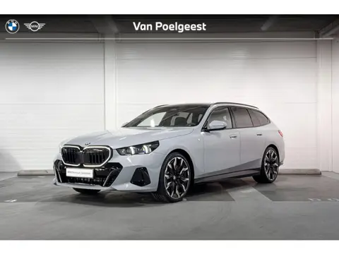 BMW 5 Serie Touring 520i Niet online Staff