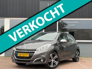 Peugeot 208 1.2 PureTech Blue Lease Executive / Navi / Cruise / Airco