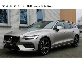 Volvo V60 2.0 T6 Plug-in hybrid AWD Essential | Bright dusk metallic | Lederen bekleding | Extra get