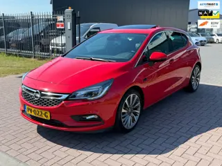 Opel Astra 1.4 Innovation 2017 NAP 150PK Dakje / Navi / Camera