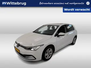 Volkswagen Golf 1.0 TSI Life / App-connect / Navigatie / Parkeersensoren / Clima / LED verlichting /