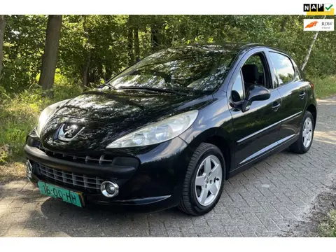 Peugeot 207 1.4 VTi 5 deurs Nieuwe APK Inruil is mogelijk