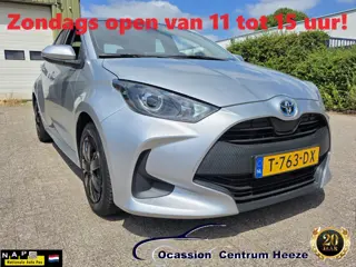 Toyota Yaris 1.5 Hybrid, 1e Eig! Camera! Carplay! NL auto! VAN/VOOR WEKEN!!