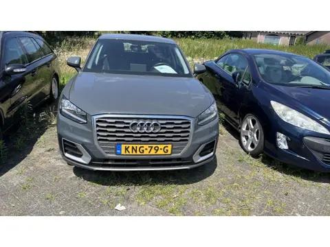 Audi Q2 30 tfsi (bj 2019)
