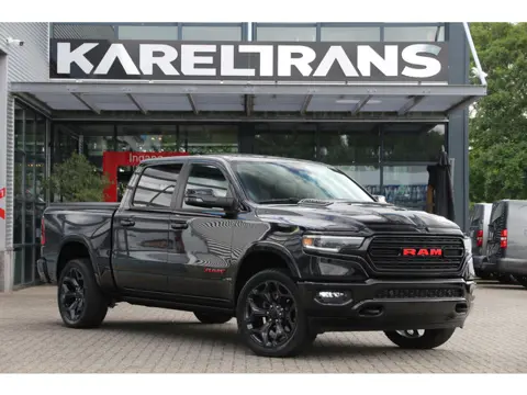 Dodge Ram 1500 5.7 HEMI V8 | Luchtvering | Virtual cockpit | Panorama | Vol!!