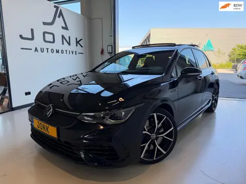 Volkswagen GOLF 2.0 TSI 4Motion R Performance AKRA/PANO/HUD/LEDER/DCC