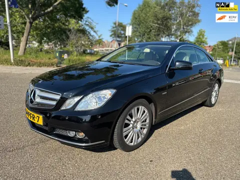 Mercedes-Benz E-klasse Coupé 200 CGI Elegance / ketting.vervangen / leder / navi / cruise.cont / air