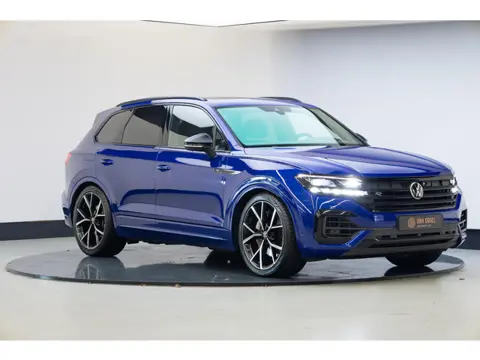 Volkswagen Touareg 3.0 TSi 4MOTION R | Comfort-pakket | Bestuurdersassistentiepakket |