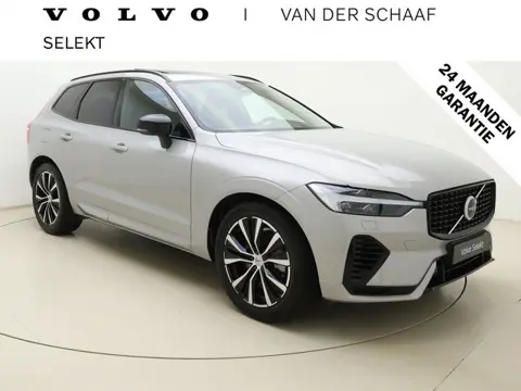 Volvo XC60 T6 350PK AWD Ultimate Dark / Long range / Luchtvering / HUD / Panorama dak / Trekhaak /