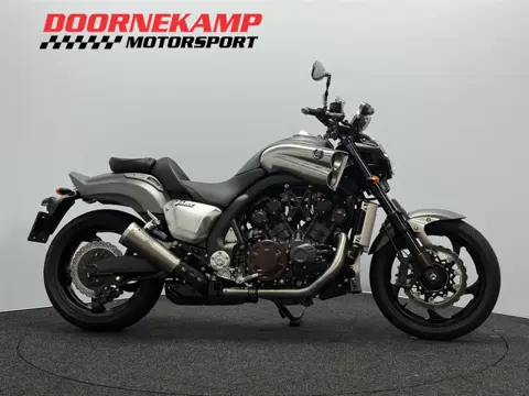 Yamaha V-MAX 1700 (bj 2015)