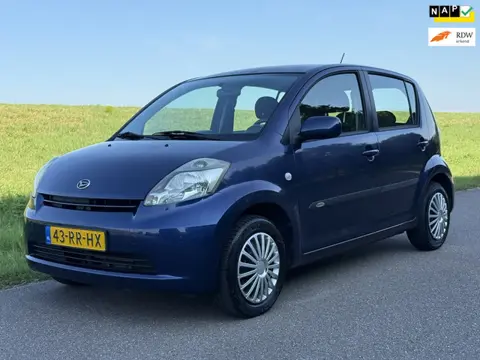 Daihatsu Sirion 2 1.0-12V Trend | Airco | Nieuwe APK