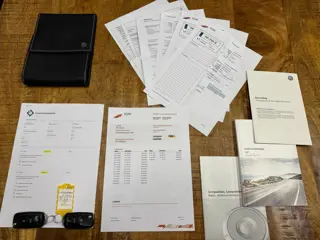 Volkswagen Up! 1.0 Move Executive Airco Bluetooth DAB Dealer-OH Org.NL NAP