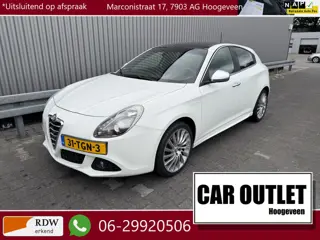Alfa Romeo Giulietta 1.4 T Distinctive Pano AUTOMAAT LM Navi --Inruil Mogelijk--