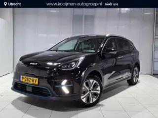 Kia e-Niro DynamicPlusLine 64 kWh SOH 100% Stoel en Stuur verwarming, Schuif kantel dak, Apple Carpl