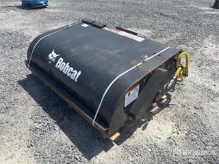 Bobcat 60 Sweeper Skid Steer Broom (bj 2020)