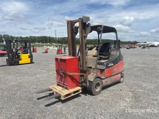 Linde E30-02 Forklift (bj 2008)