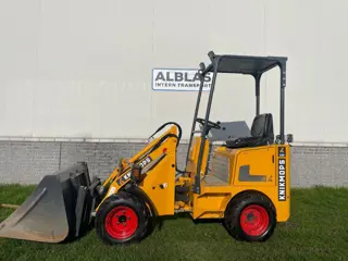 Knikmops 100 met bak en lepels wegverlichting 2022 slechts 273 uur