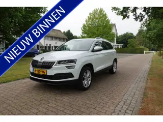 Škoda Karoq 1.5 TSI ACT Business Edition Plus | LED | ACC | Camera | Trekhaak | CarPlay | Stoelverwa