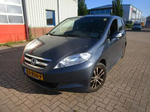 Honda FR-V 1.7i Lagerschade!!