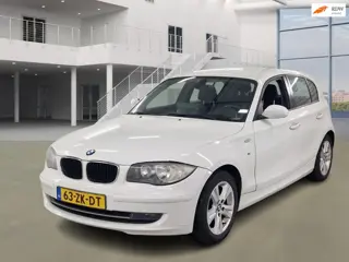 BMW 1-serie 116i Business Line CARPLAY NAVI CRUISE