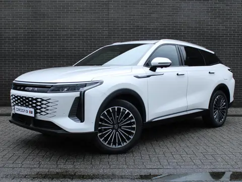 Omoda 9 1.5T-GDi SHS-P Premium PHEV 145km range elektrisch, mooie lederen bekleding, Elek.schuif/kan