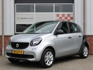 Smart Forfour 1.0 Business Solution /Climate/Cruise control/15'LM/Bluetooth/LED/ISOFIX/CV/NAP! 2e ei