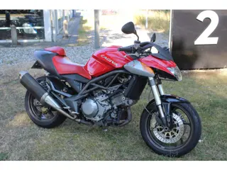 Cagiva Raptor 1000