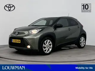 Toyota Aygo X 1.0 VVT-i S-CVT first | Dealer onderhouden | Airco | Stoelverwarming | Apple CarPlay/A