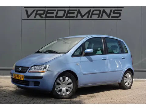 Fiat Idea 1.4-16V Emotion