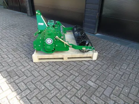 Overtopfrees SB 105 vollegrondsfrees met verkruimelrol