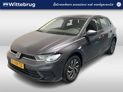 Volkswagen Polo 1.0 TSI Life / ADAPTIVE CRUISE/ PARKEER SENSOREN V+A/ APP-CONNECT/ GETINT GLAS/ DIGI