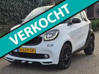 Smart Fortwo Joy Special Edition !!! BRABUS !!! twee kleur combi Zwart/wit Orange 1.0 Joy Edition
