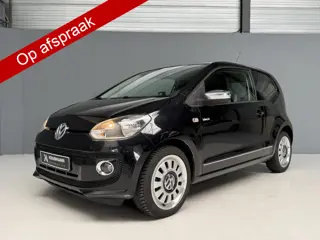Volkswagen up! 1.0 high up! Black Up! . (bj 2013)