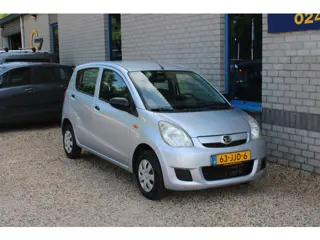 Daihatsu Cuore 1.0 Trend 5DRS Automaat (bj 2009)