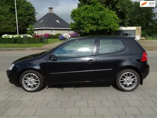 Volkswagen Golf 1.6 FSI Turijn