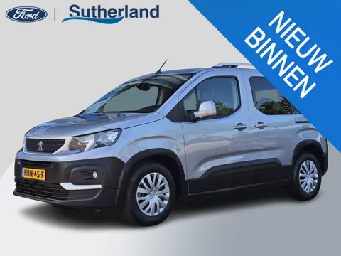Peugeot Rifter 1.2 Puretech Allure automaat | Hoge instap | Ruim en praktisch | Stoelverwarming | Cl