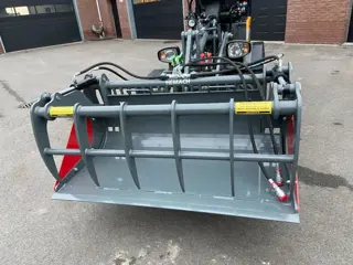 Giant Puinbak met bovenklem, Pelikaanbak, Volumebak, Hoogkiepbak, Balenklem en Mestklem
