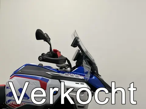 BMW R 1300 GS Adventure Trophy uitvoering, touring, Dynamic Pakket,Hoogte regeling.