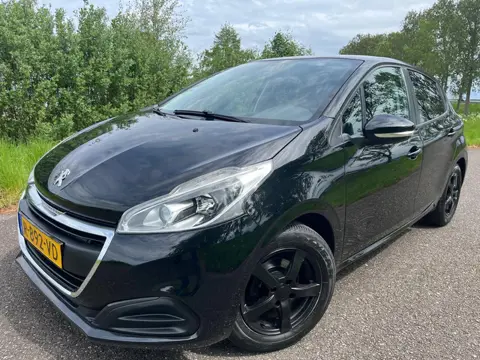 Peugeot 208 1.0 | Clima | Cruise | Boordcomputer | APK april 2027