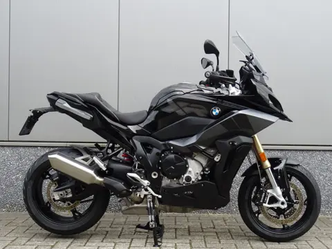 BMW S 1000 XR ABS TRIPLE BLACK (bj 2021)