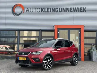 SEAT Arona 1.0 TSI FR Business Intense Plus / Trekhaak Afneembaar / Applecarplay/Androidauto / Stoel
