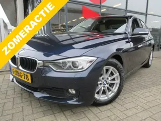 BMW 3-serie 316i Executive | AUTOMAAT | VIERSEIZOENEN BANDEN | LEDER | NAVIGATIE |