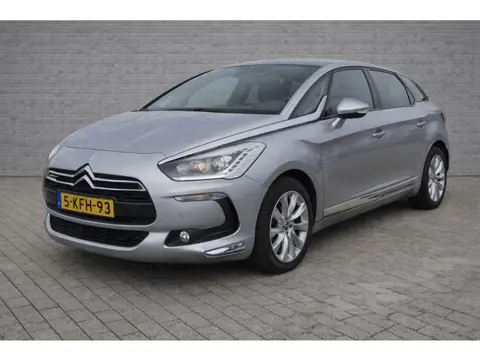 DS DS 5 1.6THP 157pk Automaat | Navi | Pano | Climate | Leer | Head-Up | Camera |