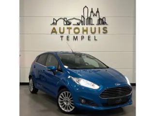 Ford Fiesta 1.0 EcoBoost Titanium Nap Airco Led Cruise Climate Trekhaak Parkeersensoren