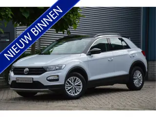 Volkswagen T-Roc 1.5 TSI Style Business ADAP. CRUISE | TREKHAAK | CLIMA | CARPLAY | PDC | STOELVERW.