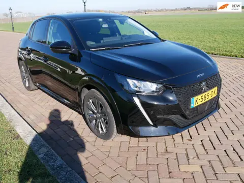Peugeot E-208 EV Allure 50 kWh AC CAMERA NAVI ** 9999 NETTO **