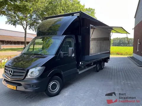 Mercedes-Benz SPRINTER 316 BE clickstar, met laadklep en marktverkoopluik. Ideaal voor op de markt o