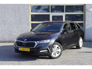 Škoda Octavia Combi 1.0 TSI Business Edition BJ2021 Lmv 16" | Led V+A | Dynamische knipperlichten | 