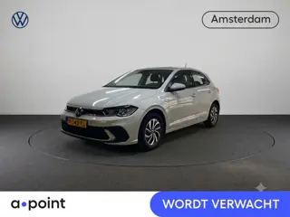 Volkswagen Polo 1.0 TSI Life 95 pk | Navigatie via App | Parkeersensoren | Adaptieve cruise control 