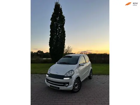 Microcar Brommobiel M.GO SXI Paris Highland DCI Schuifdak